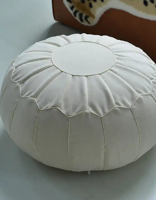 Load image into Gallery viewer, Moroccan Pouf ® - Velvet
